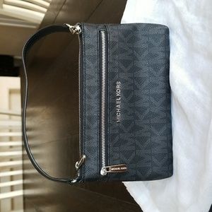 Michael Kors logo small bag